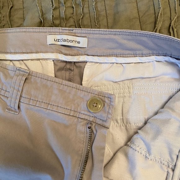 Liz Claiborne Gray Chino Pants - Size 12 - Picture 2 of 3